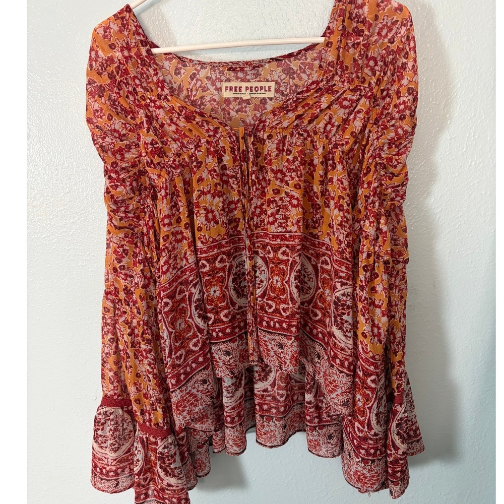 Free People Red Orange Floral Paisley Bell Sleeve Boho Blouse Size M Cottagecore